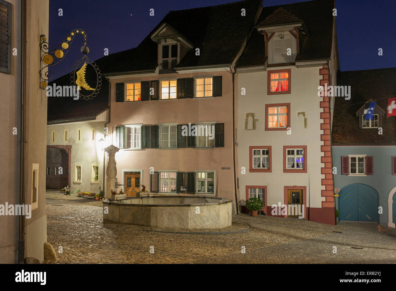 Coin suisse Banque de photographies et d’images à haute résolution - Alamy