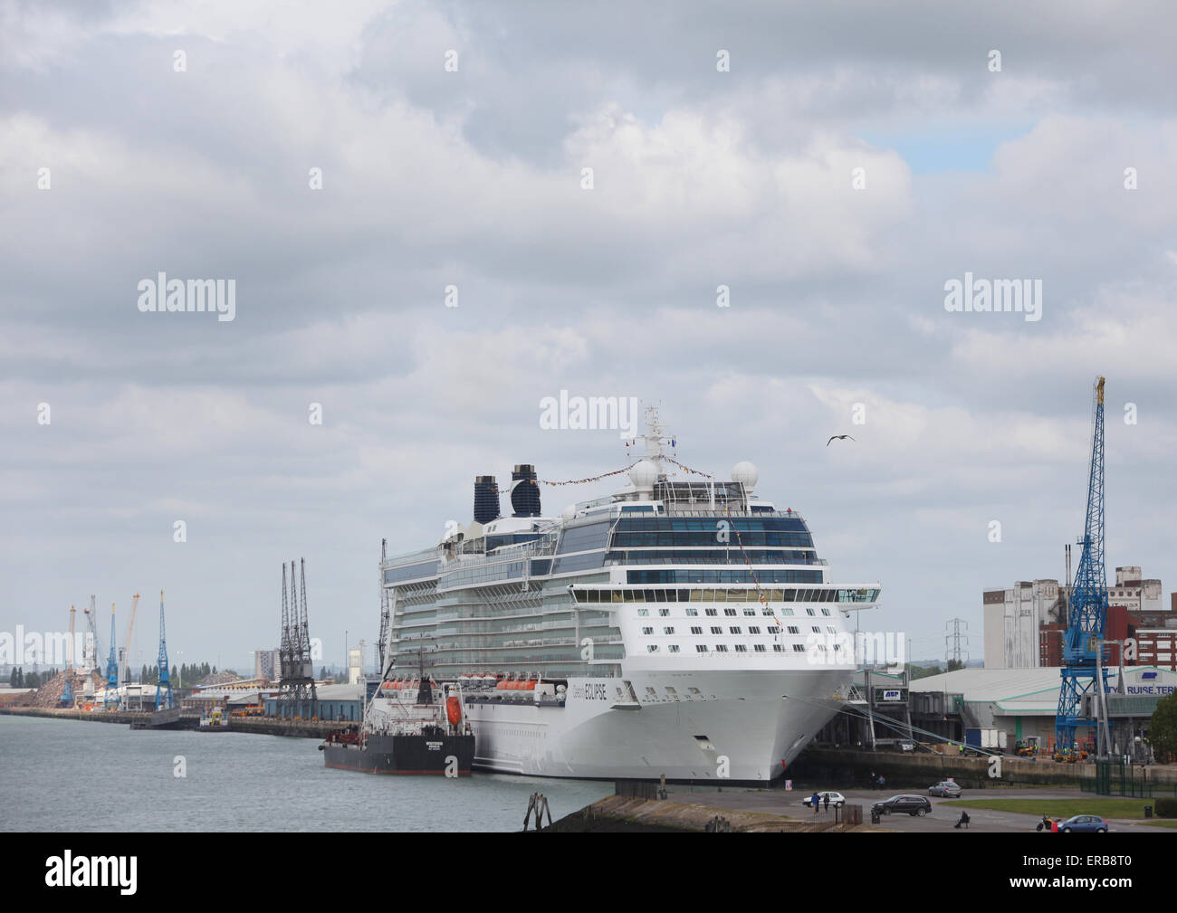 Bateau de croisière Celebrity Eclipse photographiée à Southampton Docks Banque D'Images