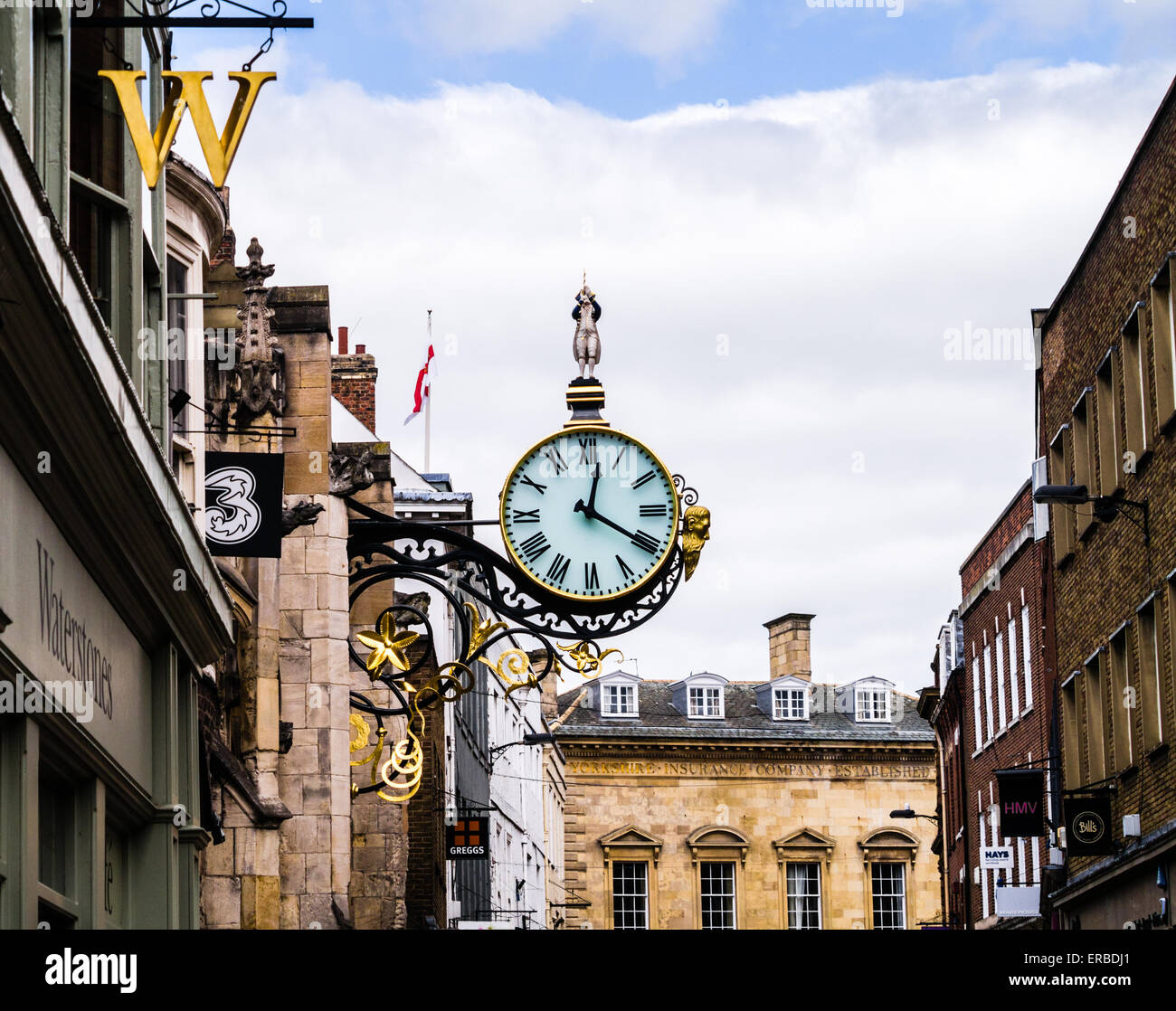 St Martin Le Grand réveil de l'Église avec le peu d'amiral et de son sextant, le top. Coney Street, City of York, England, UK Banque D'Images