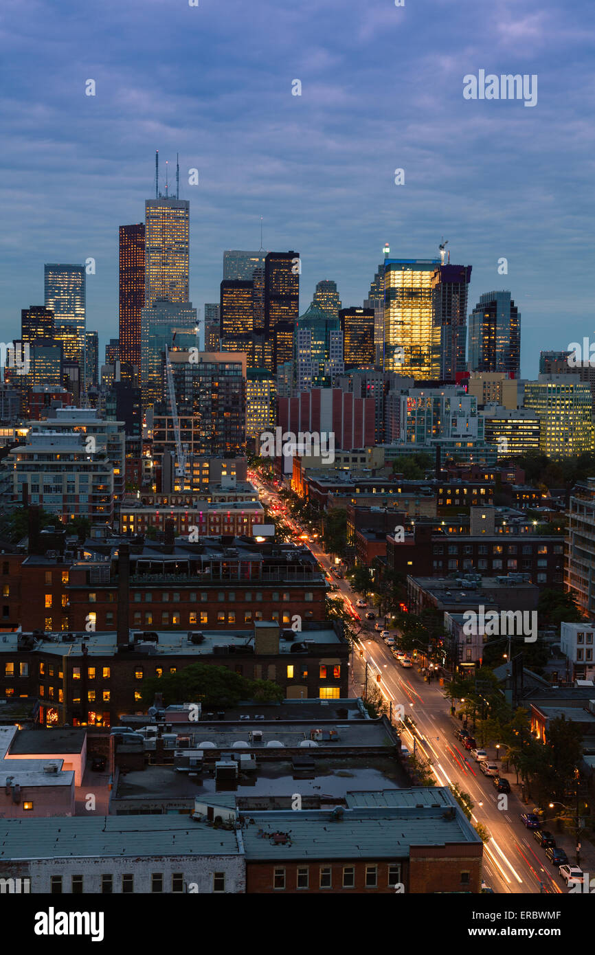 Le centre-ville de Toronto Skyline at night Banque D'Images