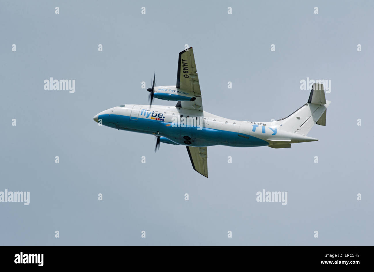 Dornier 328-100 34 places avion court-courrier de FlyBe de l'aéroport d'Inverness. 9821 SCO. Banque D'Images