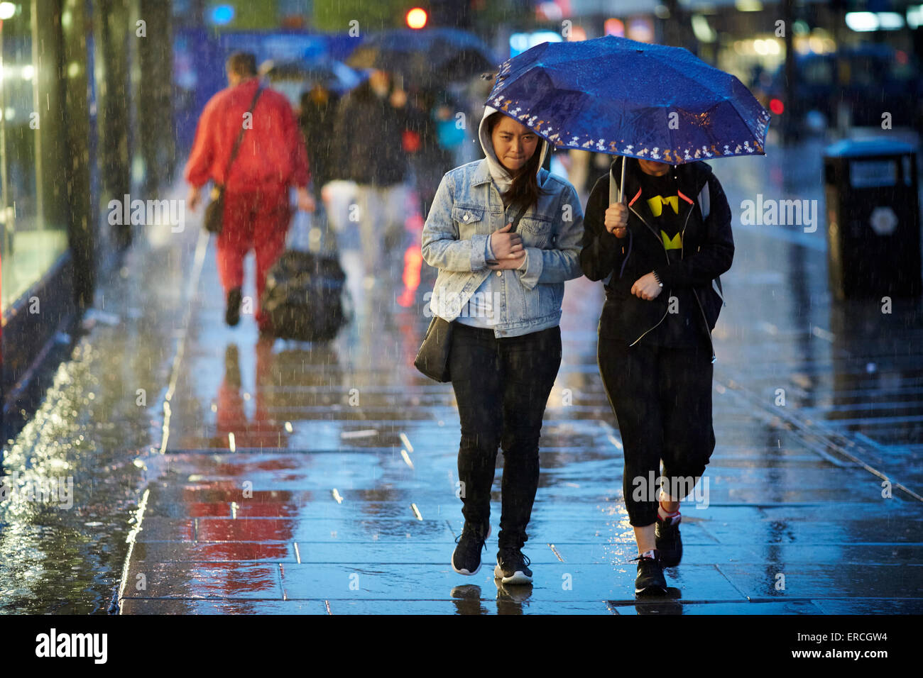 Market Street Manchester sous la pluie UK Grande-bretagne British United Kingdom Europe European island Angleterre Anglais isle nort Banque D'Images