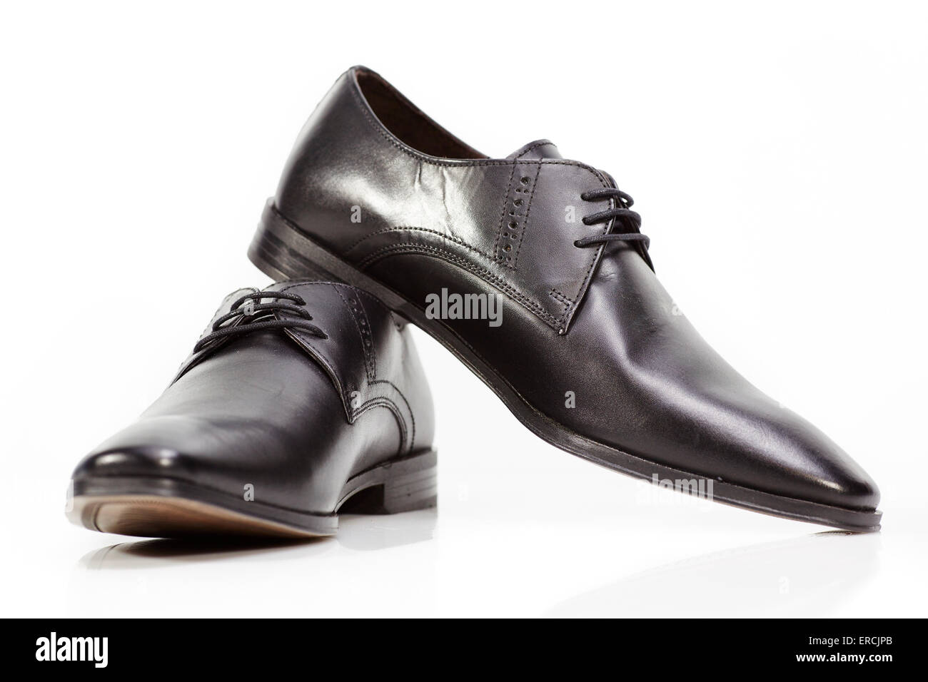 Homme chaussures en cuir pour hommes noir mans fond blanc officiel Photo  Stock - Alamy