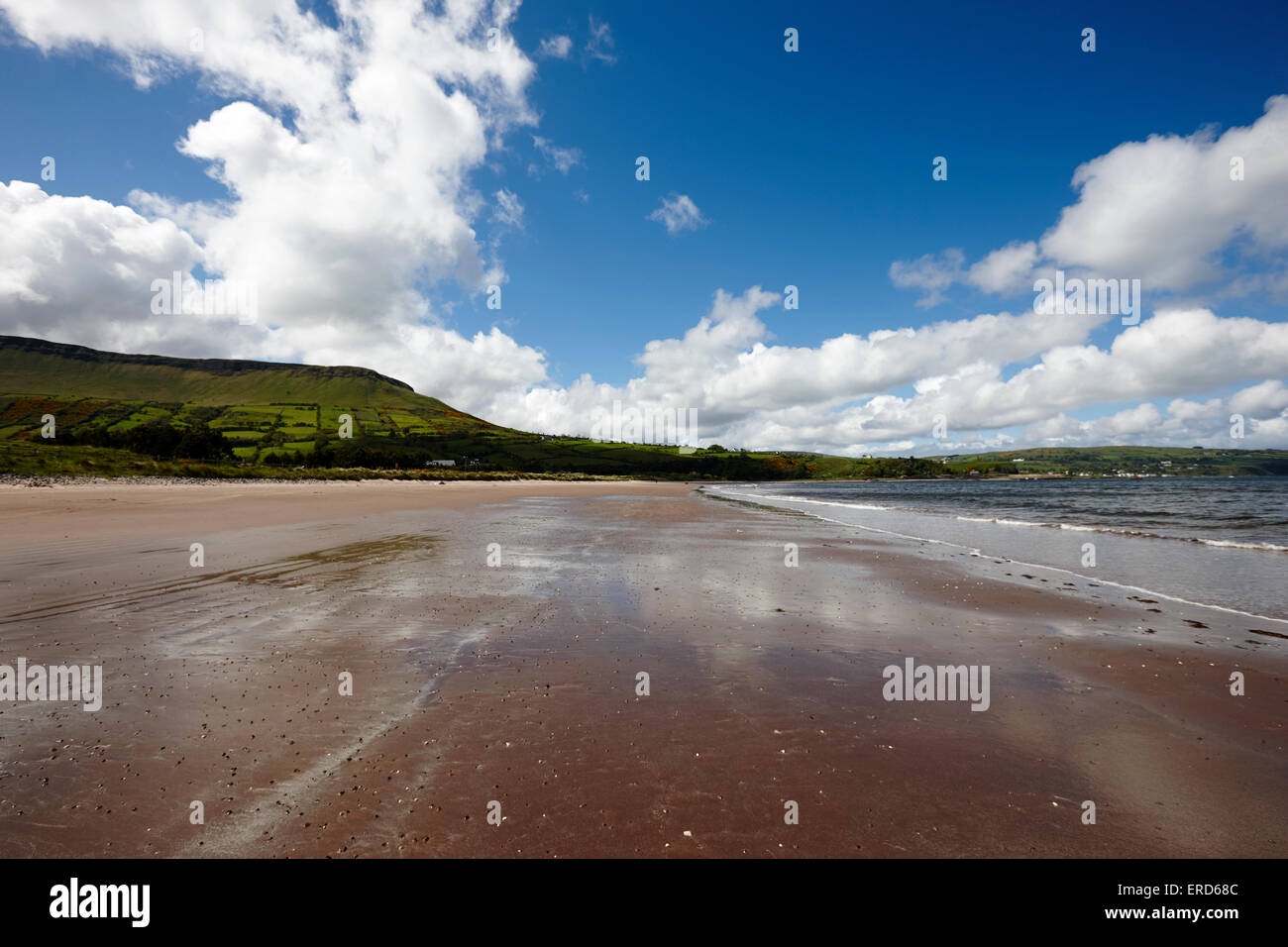 Glenariff Waterfoot beach County Antrim Irlande du Nord UK Banque D'Images