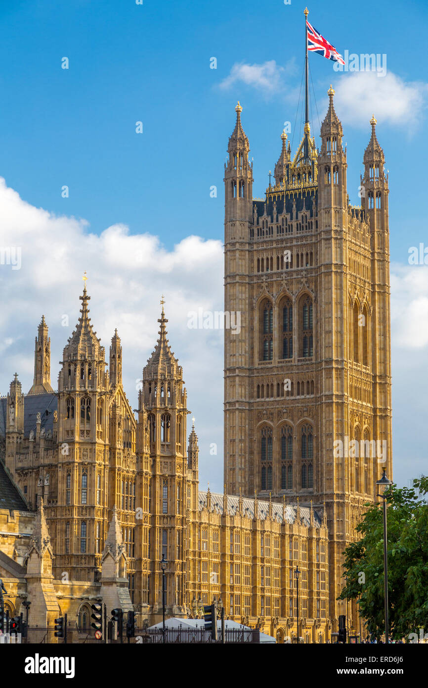 Royaume-uni, Angleterre, Londres. Victoria Tower, Palais de Westminster. Banque D'Images