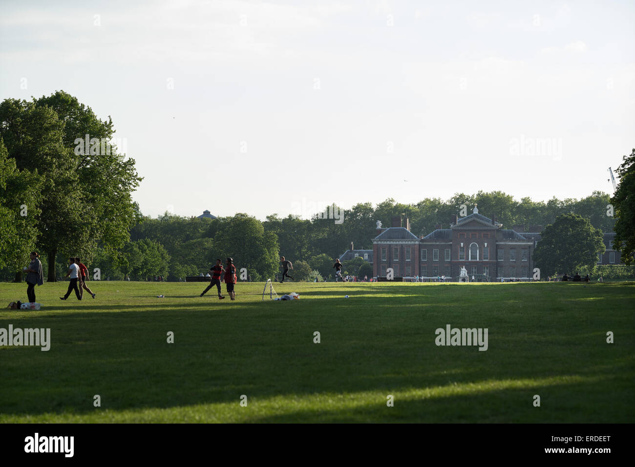 Kensington Palace, Kensington Gardens, Londres. Banque D'Images