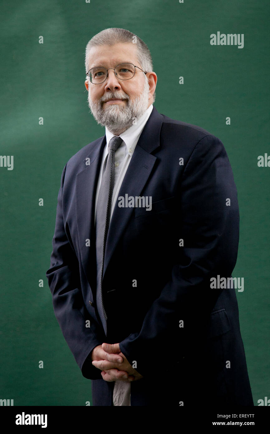 Michael Scheuer. Au Edinburgh International Book Festival 2011. Ancien officier de renseignement de la CIA américaine, écrivain et Banque D'Images