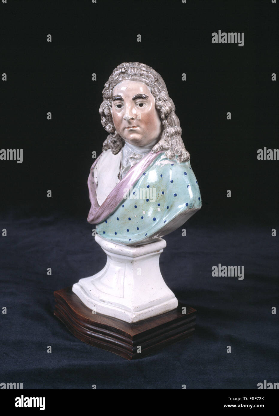 George Frederic Handel, vue latérale du Staffordshire chine buste compositeur allemand, 1685-1759 Banque D'Images
