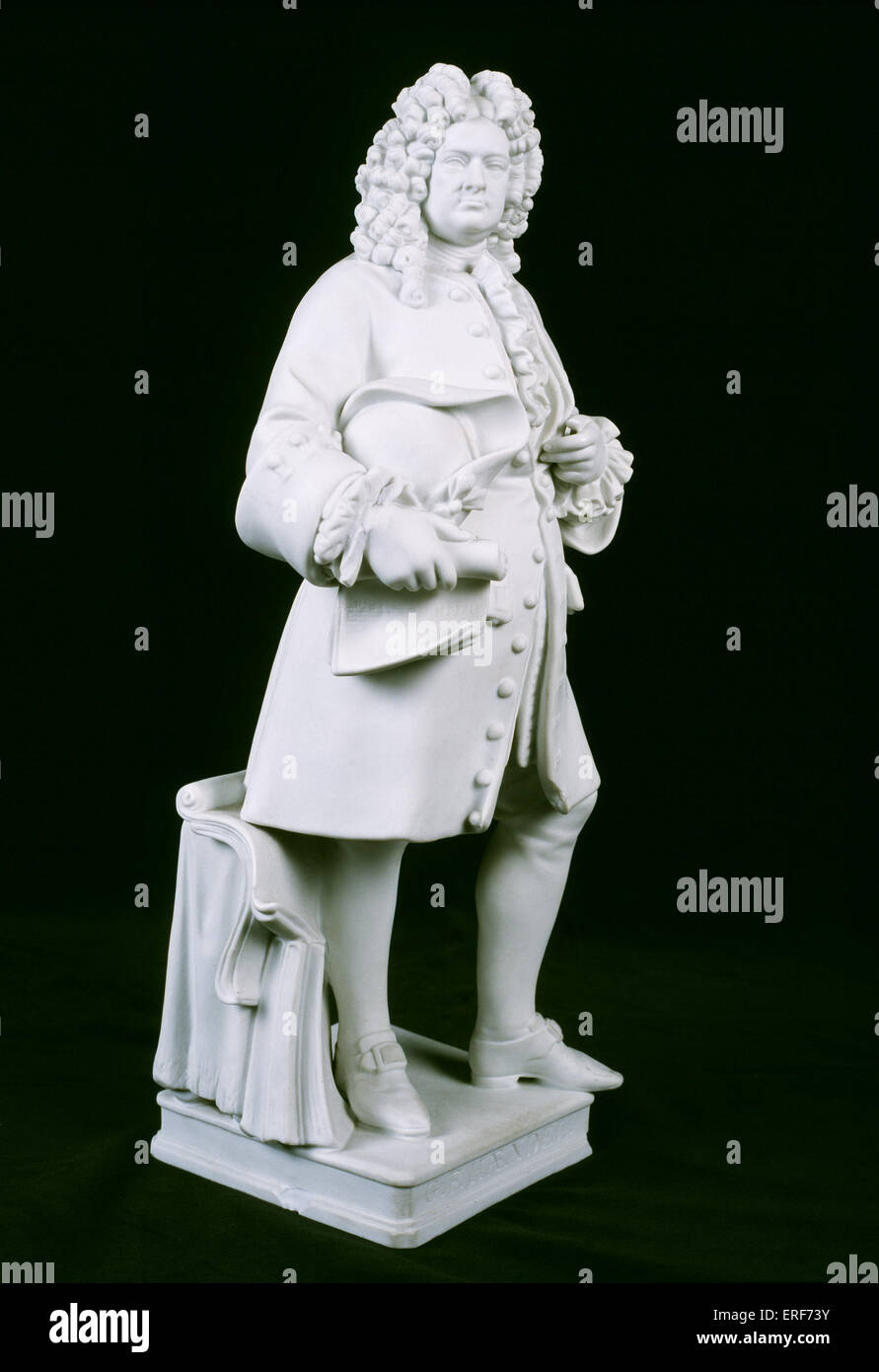 George Frederic Handel, exerçant son score Samson (vue latérale). Modèle en porcelaine, artiste inconnu. Allemand-Anglais Banque D'Images