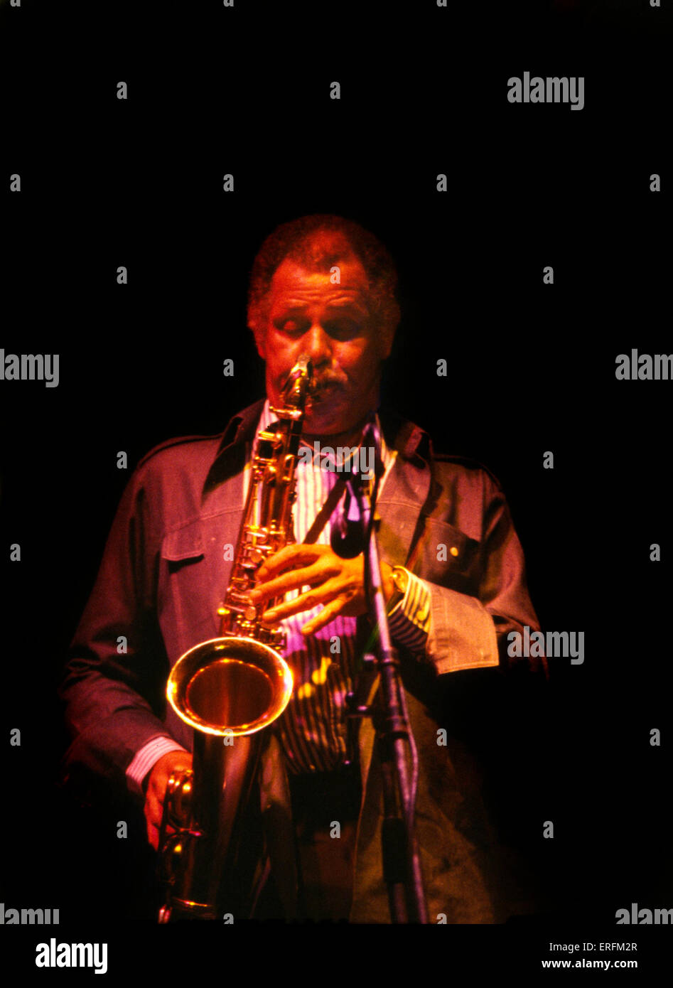 Dexter Gordon - portrait de l'Américain à la saxophoniste de jazz 1981 Capital Radio Jazz Festival de Knebworth. 27 février 1923 - 25 avril 1990. Considéré comme l'un des premiers joueurs ténor bebop. Banque D'Images