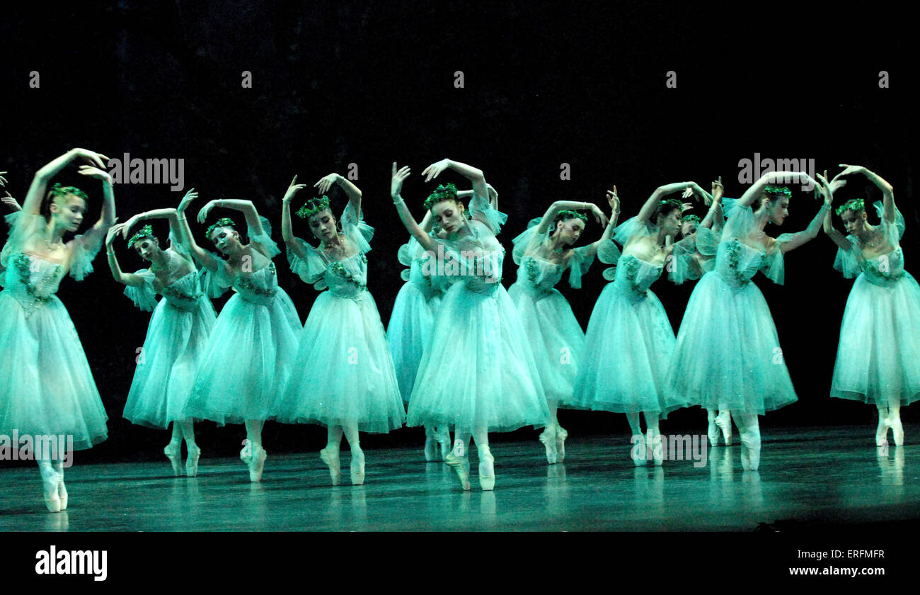 Giselle - ballet romantique avec Agnes Oaks comme Giselle et Thomas Edur comme Albrecht à l'English National Ballet, Coliseum Banque D'Images