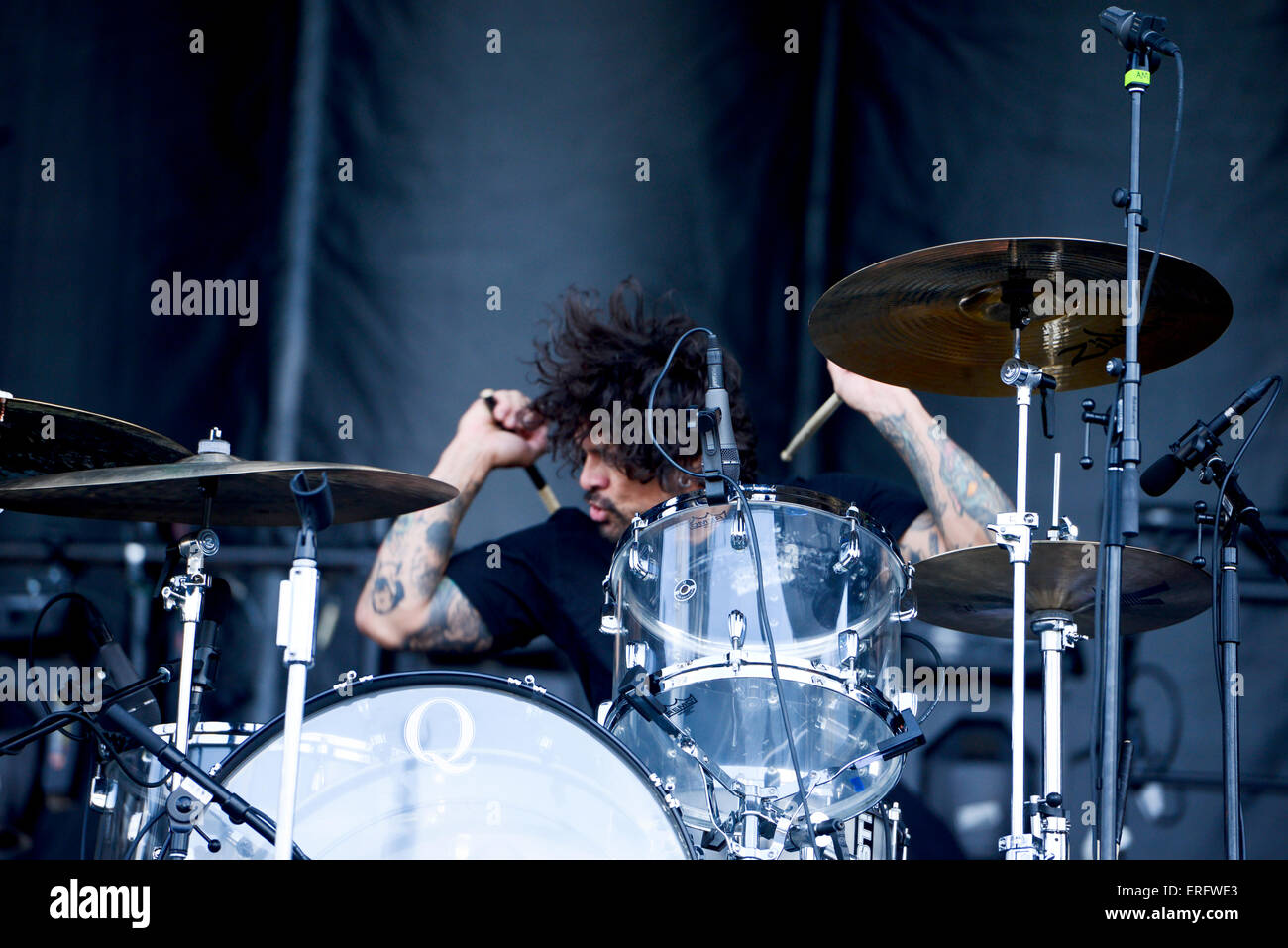Le batteur Joey Castillo' pour ''Scott Weiland et le Wildabouts' à l'exécution de Monster Energy 2015 Rébellion Caroline Banque D'Images Le batteur Joey Castillo' pour ''Scott Weiland et le Wildabouts' à l'exécution de Monster Energy 2015 Rébellion Caroline Banque D'Images