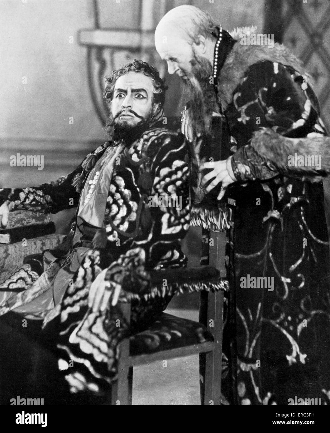 'Boris Godounov' par Moussorgsky, avec Ronald comme tsar Boris et D. Morgan Jones comme Shuiski, Sadler's Wells, 1936/7. Banque D'Images