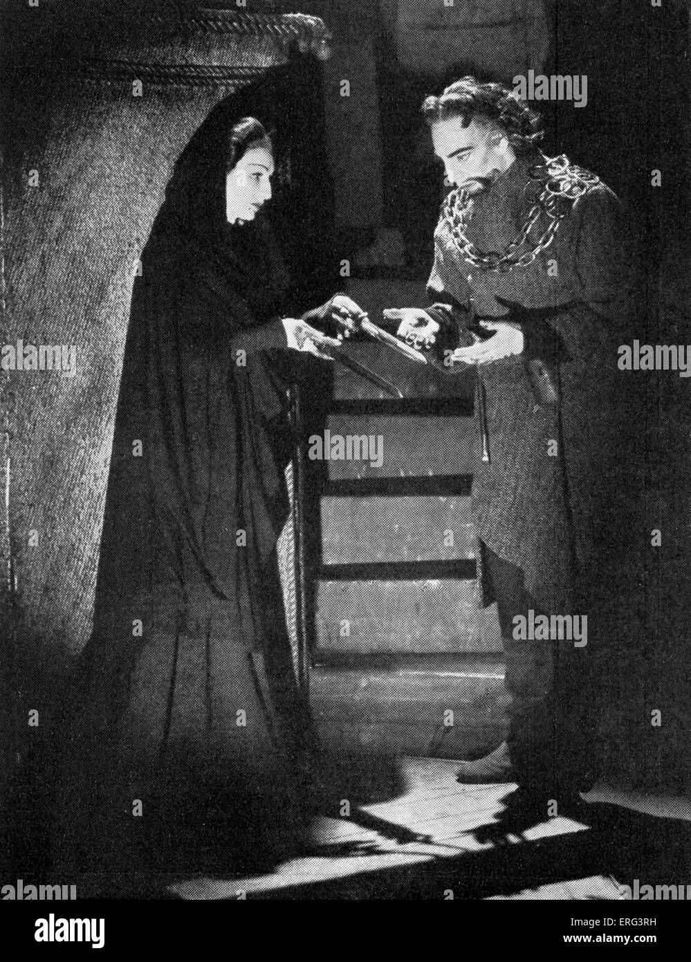 Laurence Olivier comme Macbeth et Judith Anderson comme Lady Macbeth après le meurtre de Banquo, dans la tragédie de Shakespeare, réalisée par Michel Saint-Denis à l'Old Vic, 1937/8. LO, 22 mai 1907 - 11 juillet 1989. JA, 10 février 1897 - 3 janvier 1992. Banque D'Images