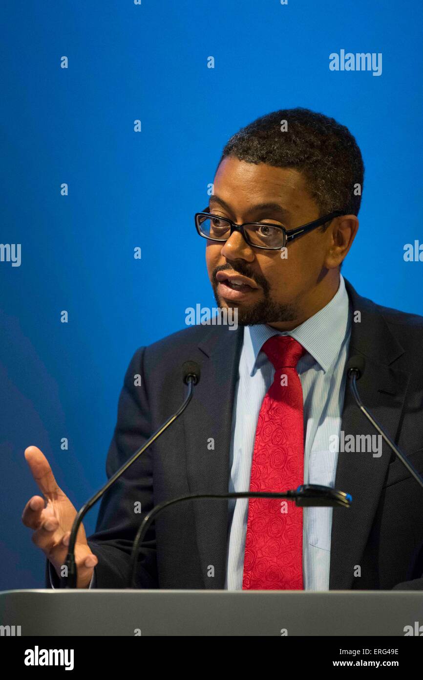 Le Pays de Galles AM Alain Saucier Vaughan Sous-ministre de la santé au pays de Galles. Banque D'Images