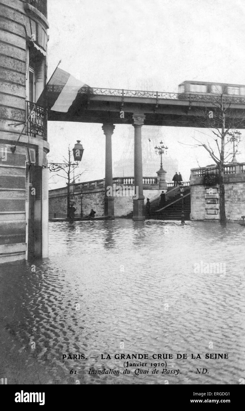Grande Inondation de Paris, 1910. Inondation au quai de Passy, 1910. Banque D'Images Grande Inondation de Paris, 1910. Inondation au quai de Passy, 1910. Banque D'Images
