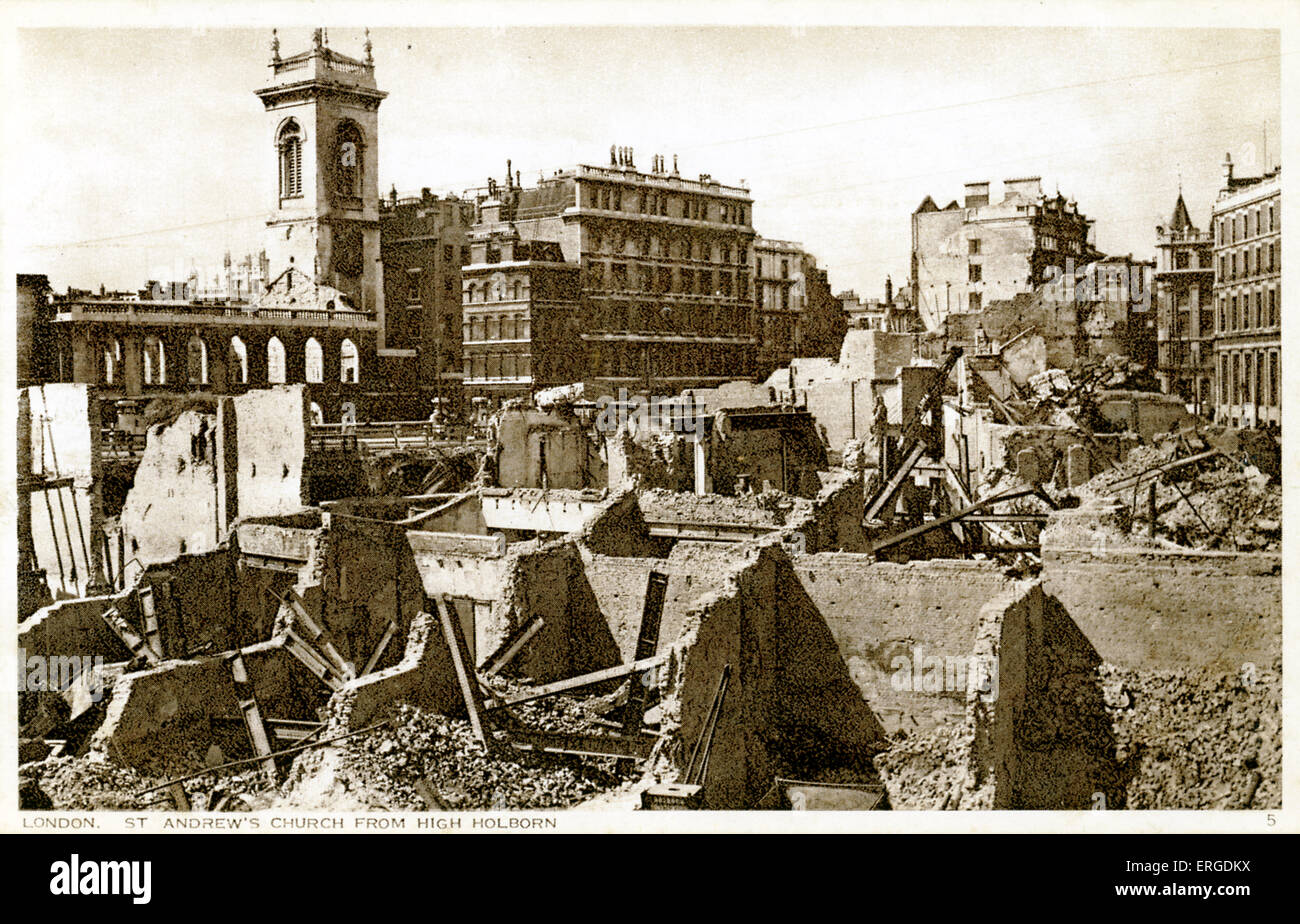 Les dommages de la guerre à Londres : l'église St Andrew. Vue montrant les dommages causés à l'église St Andrew (de High Holborn) par l'allemand Banque D'Images