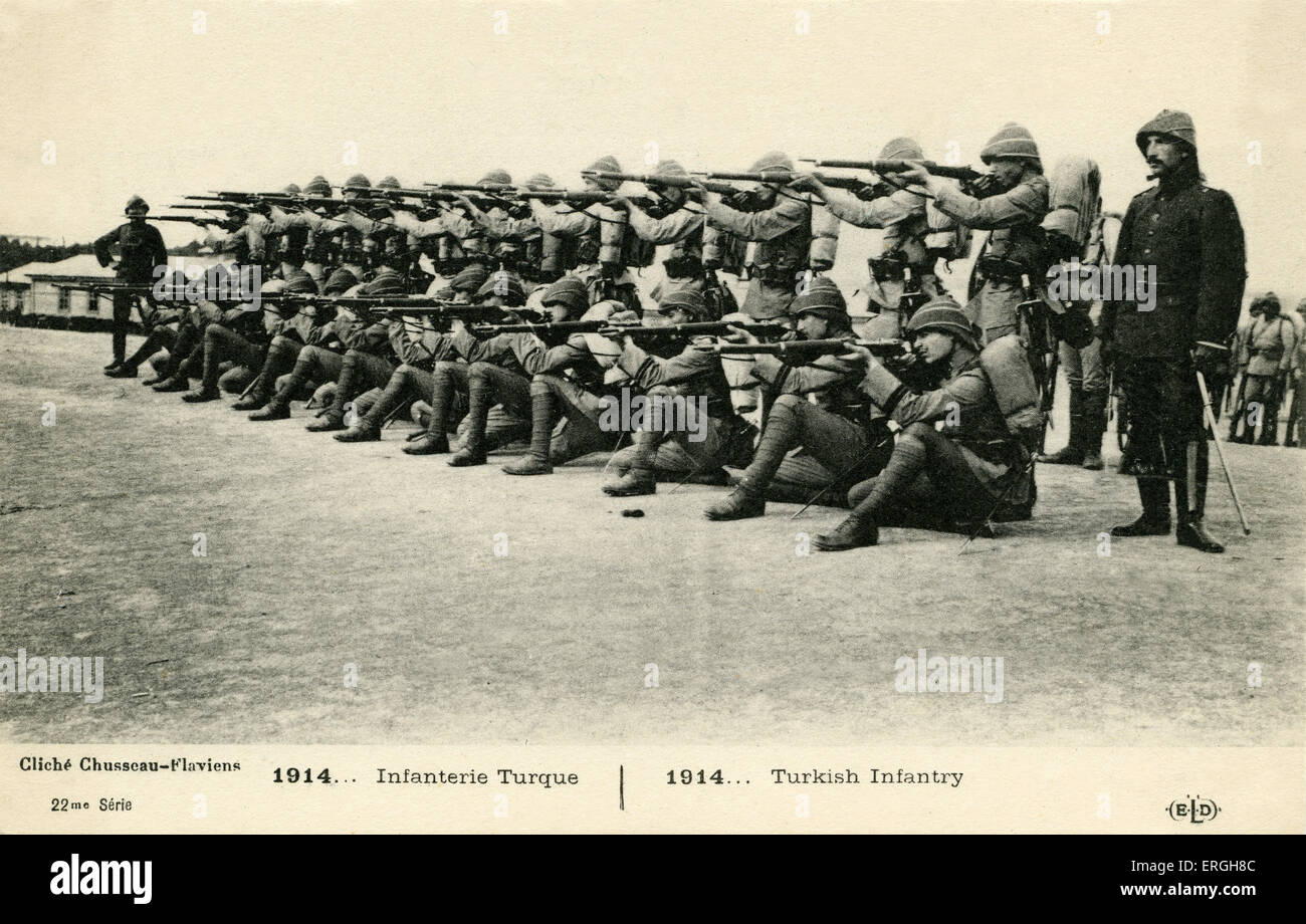 La Seconde Guerre mondiale 1 : infanterie turque, 1914. Carte postale française série : '1914'. (Anglais : 'Infanterie Turque"). Armée de l'Empire Ottoman Banque D'Images