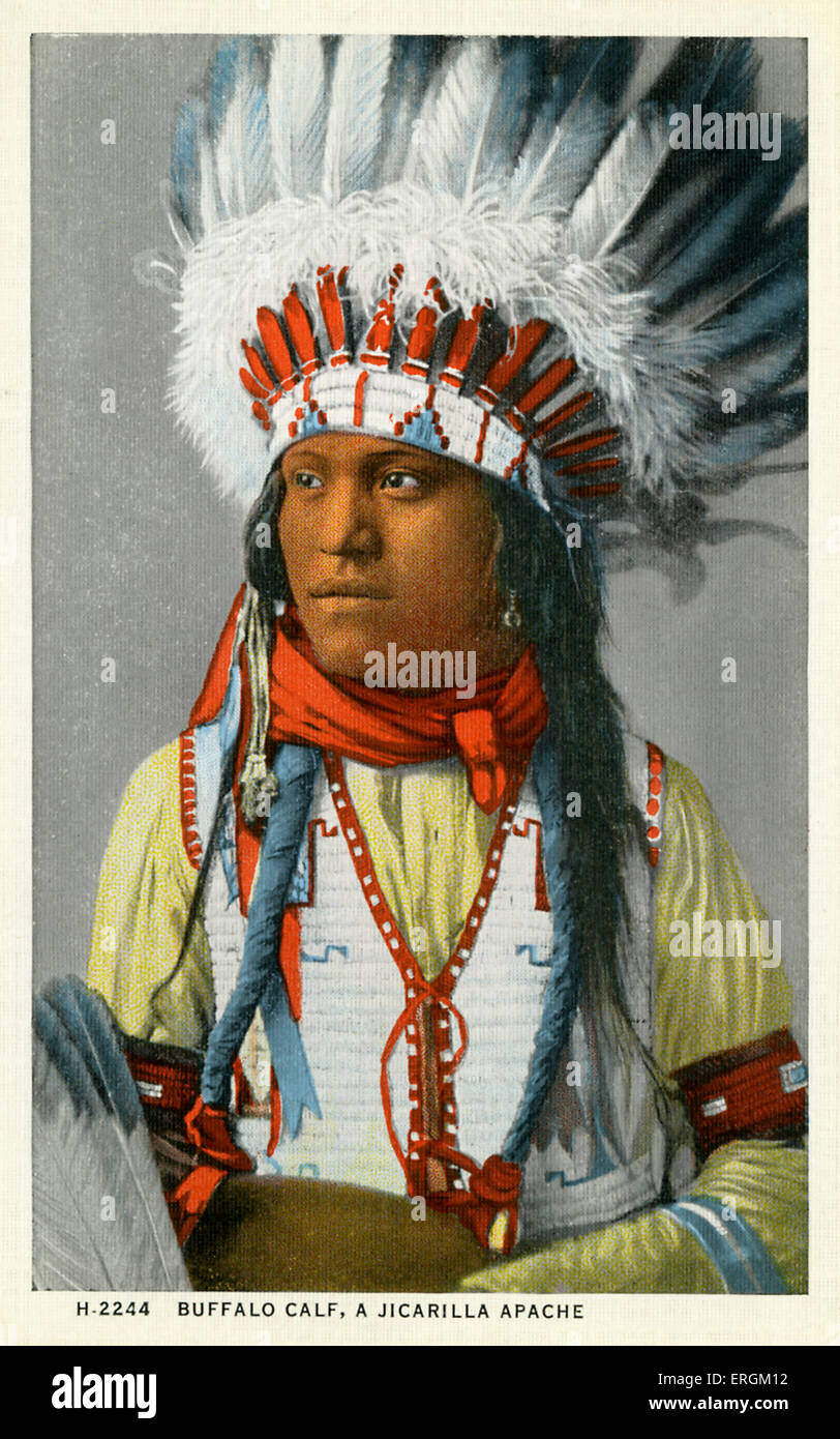 Un Américain Apache Jicarilla. Photo prise au début du xxe siècle, le Jicarilla ont été retirés de leurs terres au 19ème siècle et Banque D'Images