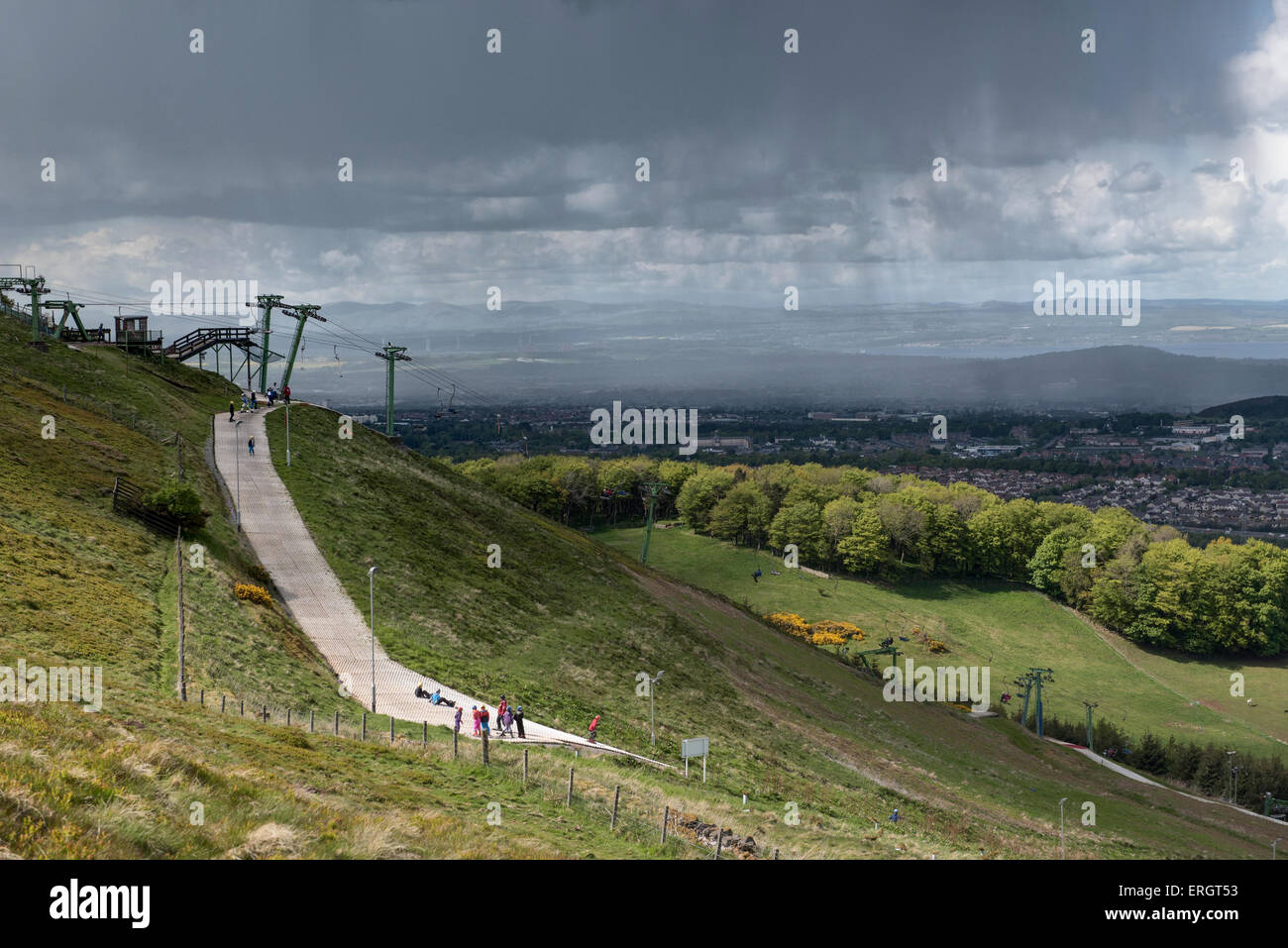 Hillend Ski au-dessus de Paris Banque D'Images