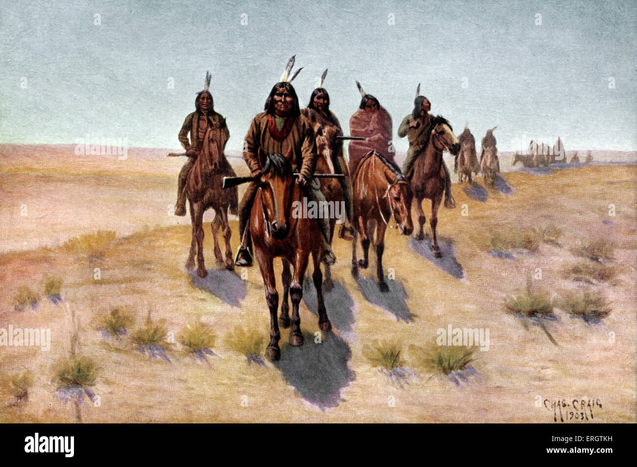 Native American hommes Apache aller à la guerre. - Retour sur le cheval, des plumes dans les cheveux. Peinture par Chas (Charles) Craig, 1903. Banque D'Images