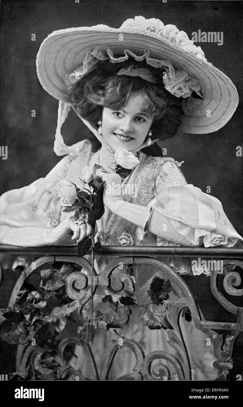 Gertie Milllar portrait 1906 Gaiety Theatre chanteuse et actrice. 21 février 1879 - 25 Avril 1952 Banque D'Images
