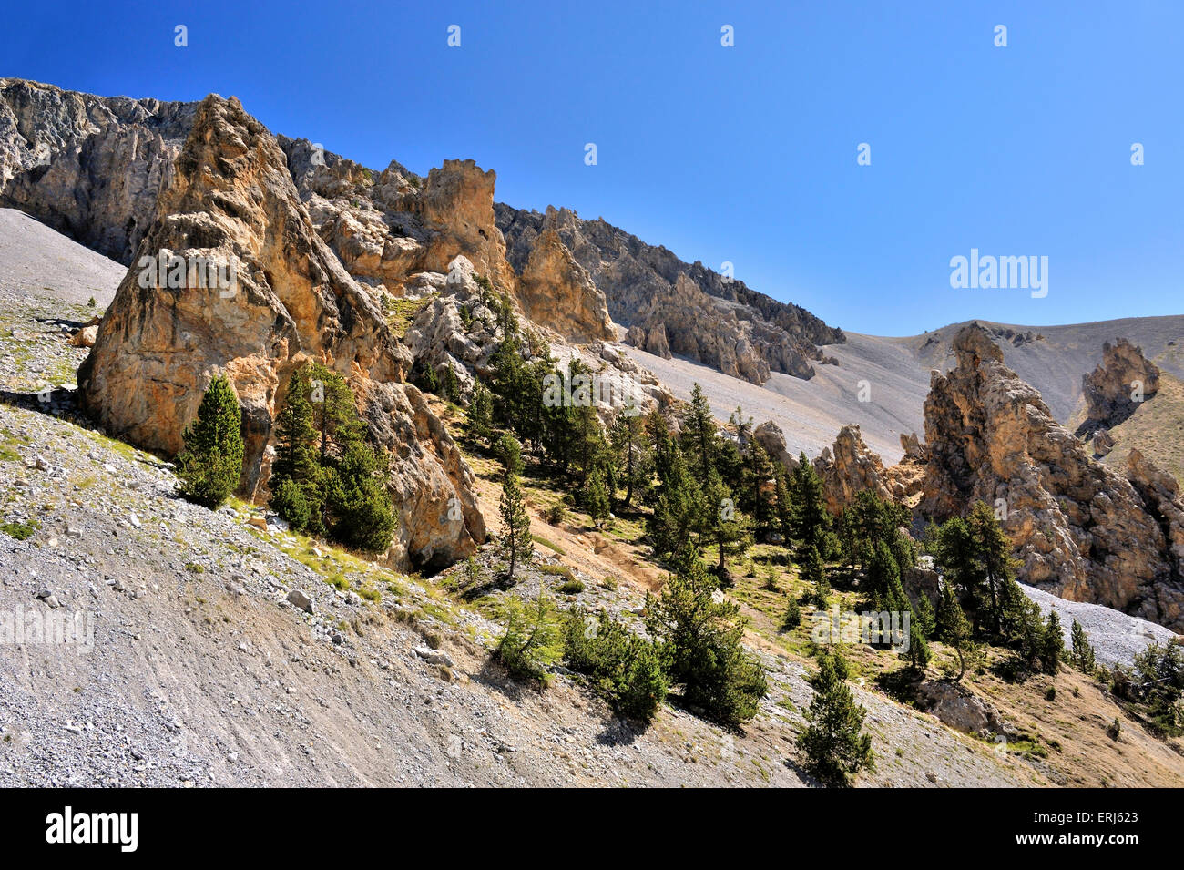 Casse déserte, désert de pierres dans les Alpes françaises, le Col d'Izoard, Alpes, France Banque D'Images