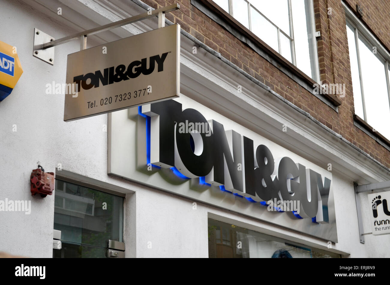 Tony & Guy London Hair Salon Banque D'Images