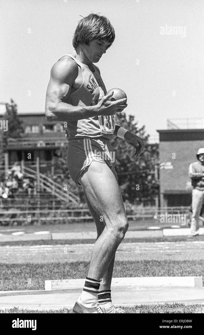 Bruce Jenner concurrentes dans le décathlon à il1976 US Piste Olympique et les essais sur le terrain Banque D'Images