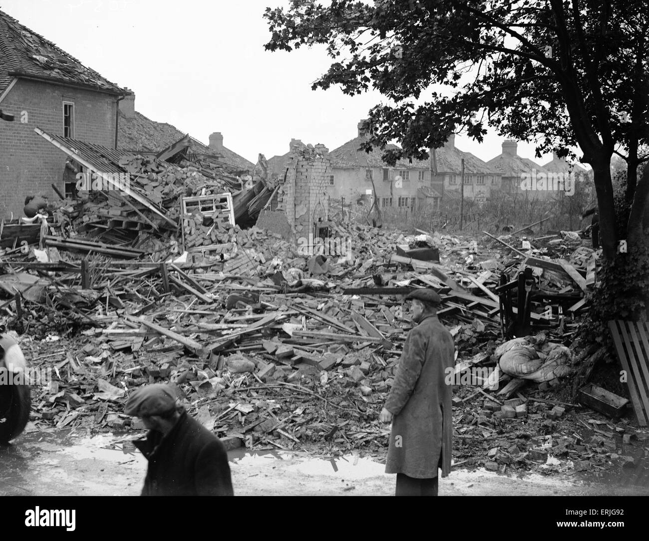 Dommages causés par les bombes après Air Raid, Solihull, Birmingham, 27 juillet 1942. Banque D'Images