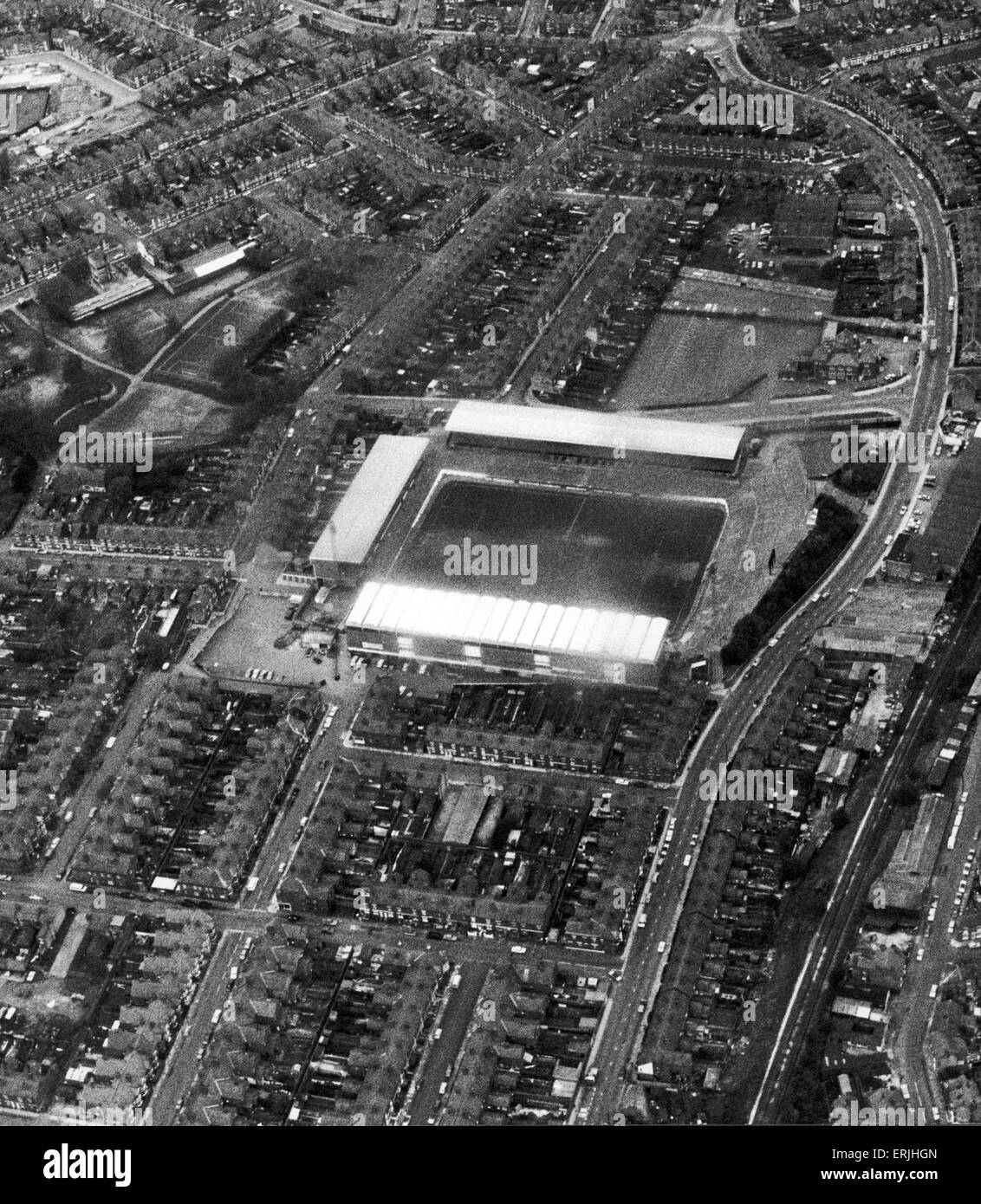 Highfield Road, accueil de Coventry City Football Club vue ici depuis une vue aérienne avec son nouveau toit en tribune. 9 mai 1973 Banque D'Images