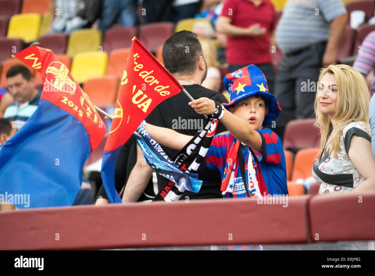 Scène nationale, Bucarest, Roumanie ROU. 31 mai, 2015. FC Steaua Bucarest partisan au cours de la Cupa Romaniei Timisoreana finales (2014-2015 Roumanie Tasse Timisoreana finales) match entre FC Universitatea Cluj ROU et FC Steaua Bucarest ROU au niveau national Arena, Bucarest, Roumanie ROU. Foto : Catalin Soare © csm/Alamy Live News Banque D'Images