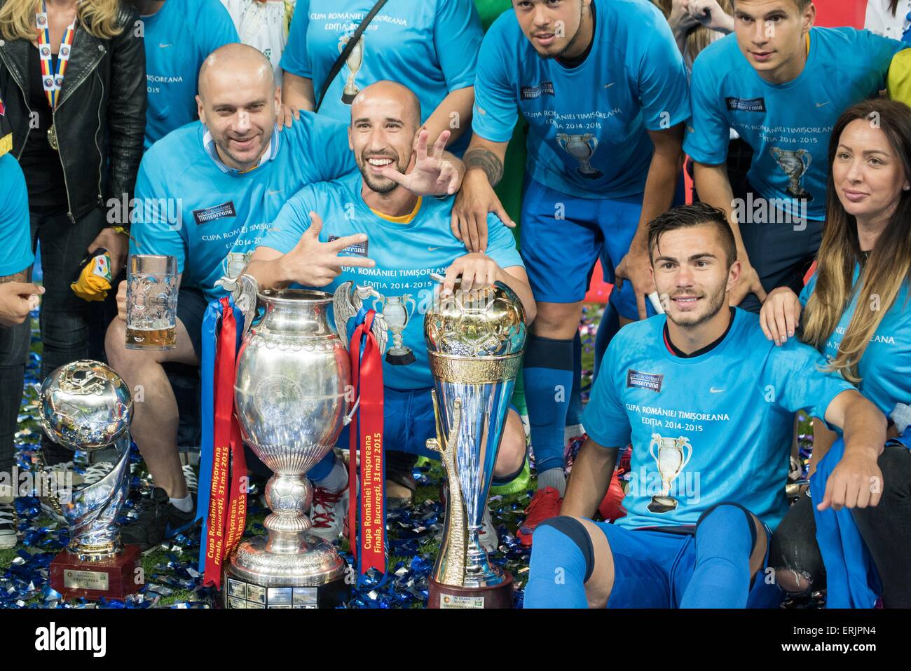 31 mai 2015 : Le Steaua Bucarest les joueurs à la fin de la Cupa Romaniei Timisoreana finales (2014-2015 Roumanie Tasse Timisoreana finales) match entre FC Universitatea Cluj ROU et FC Steaua Bucarest ROU au niveau national Arena, Bucarest, Roumanie ROU. Foto : Catalin Soare Banque D'Images