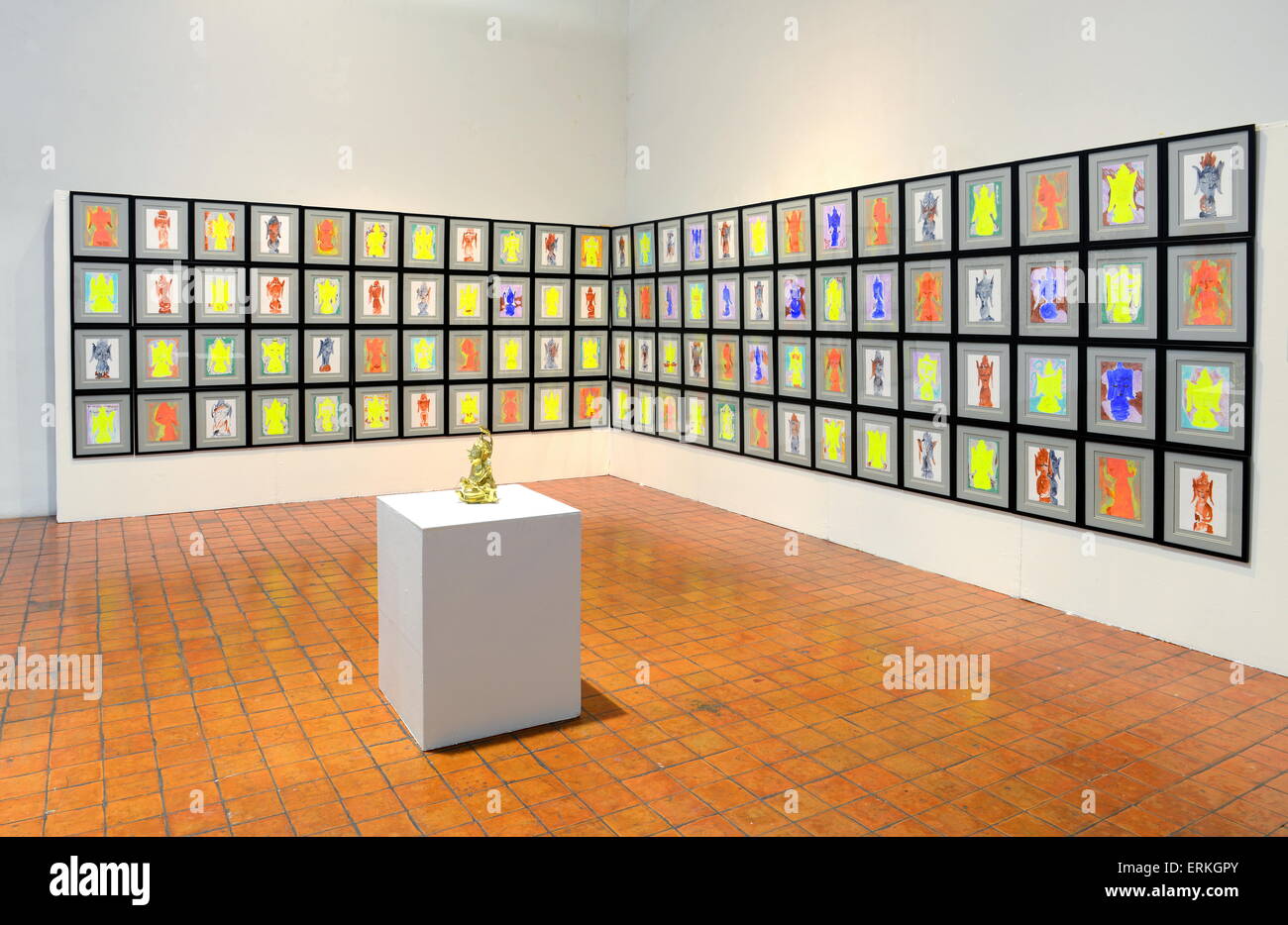 BANGKOK - 7 mars : Exposition d'art contemporain thaïlandais le 7 mars 2015 à la Galerie nationale de Bangkok, Thaïlande. Banque D'Images