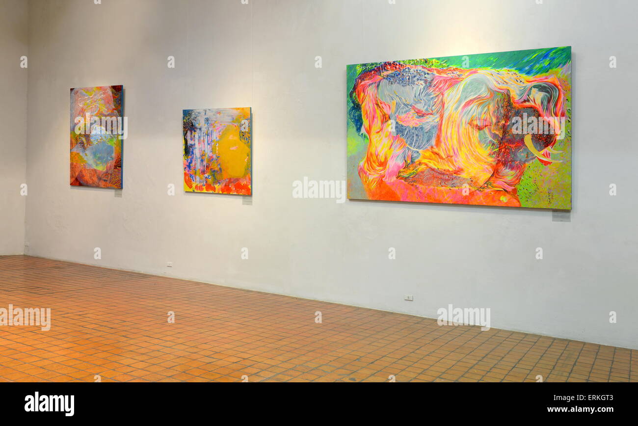 BANGKOK - 7 mars : Exposition d'art contemporain thaïlandais le 7 mars 2015 à la Galerie nationale de Bangkok, Thaïlande. Banque D'Images