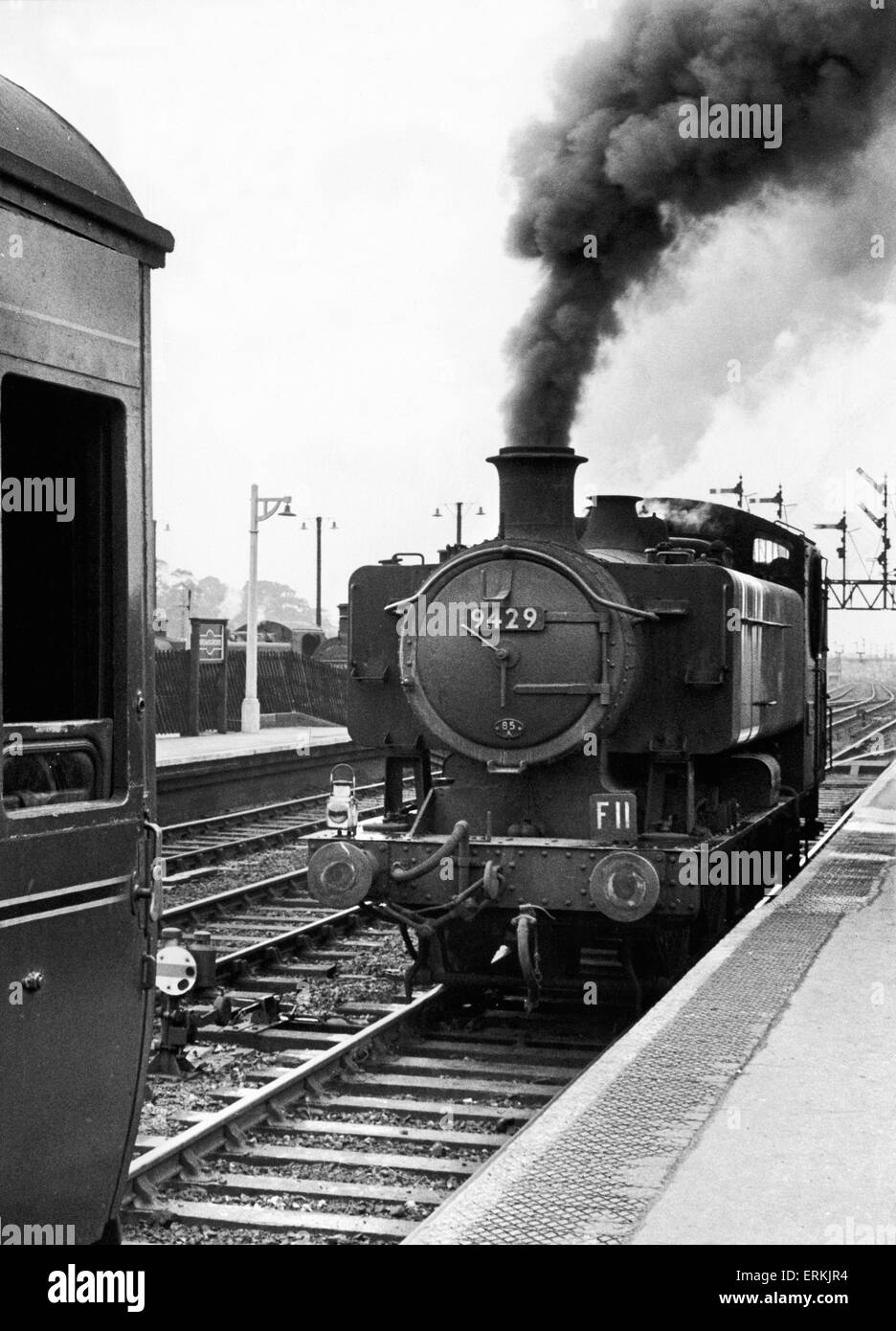 Great Western Railway Class 9400 machine à vapeur 9429 qui est utilisé comme un banquier. Octobre 1961. Banque D'Images