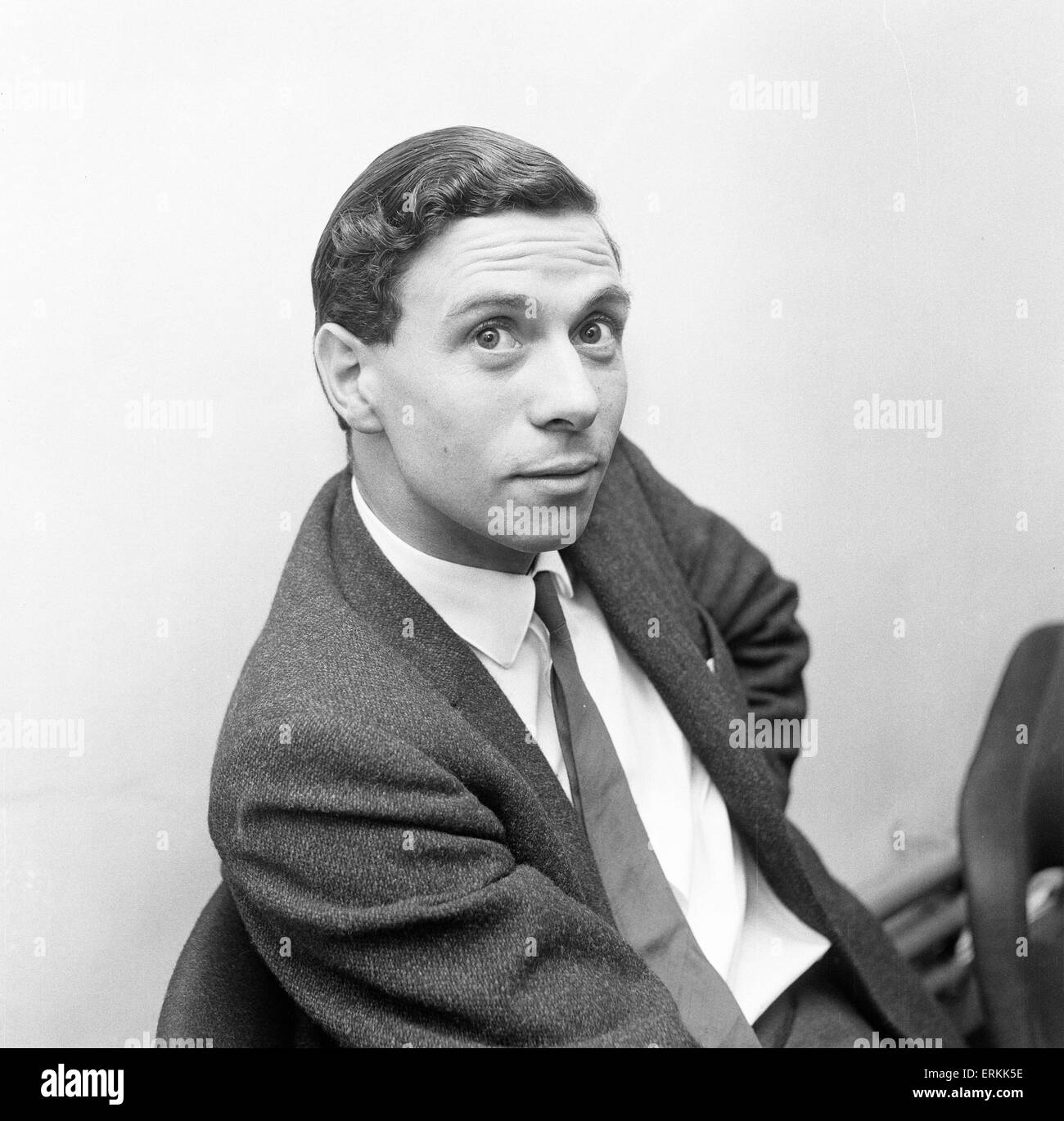 Jim Clark, pilote automobile britannique d'Écosse, photographié à la news conférence de presse, le 9 septembre 1963. Jim Clark a remporté deux championnats du monde, en 1963 et 1965. Banque D'Images