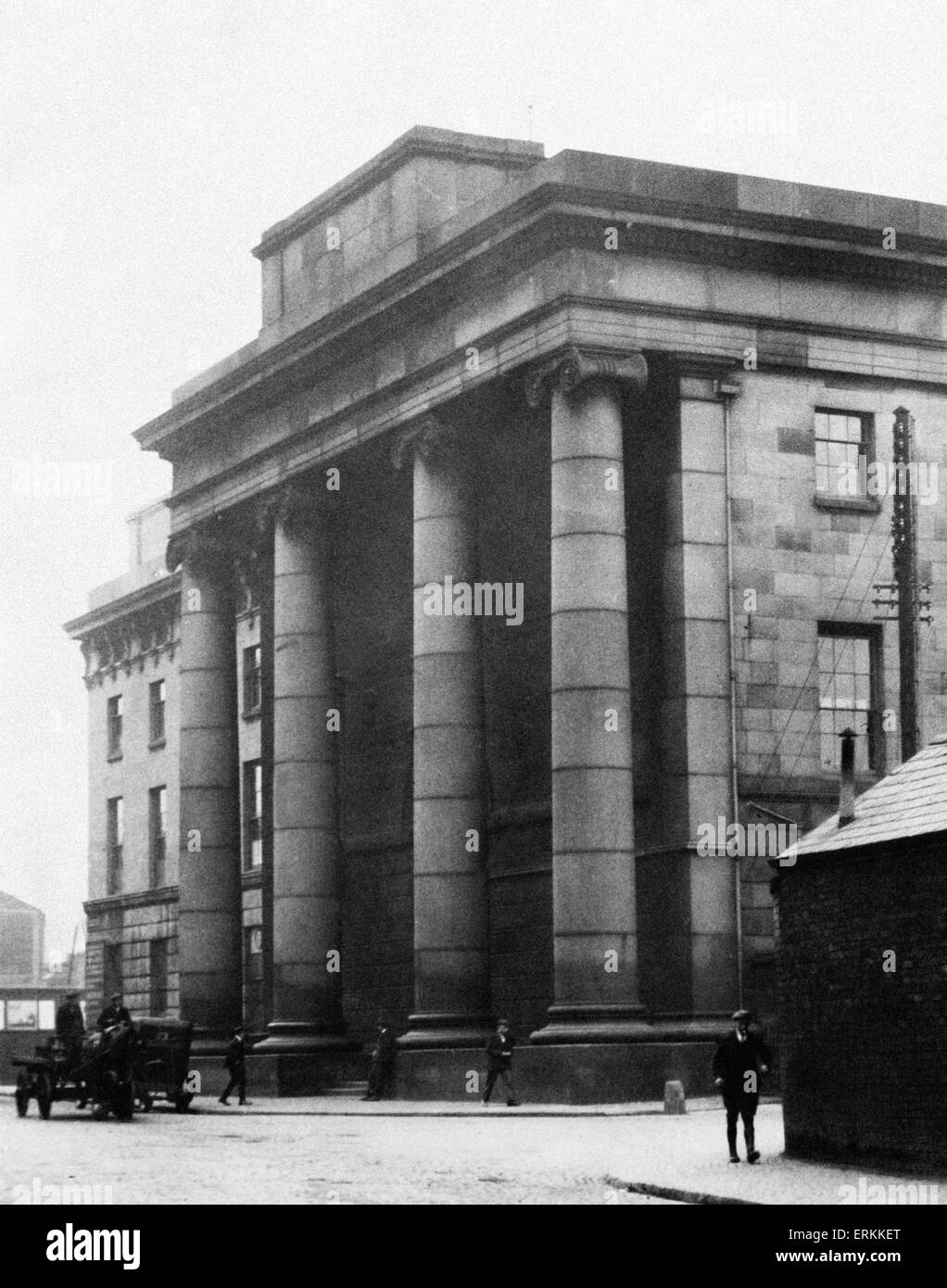Vue extérieure de Curzon Street Station, la gare de voyageurs de Birmingham d'origine, vers 1920. Banque D'Images