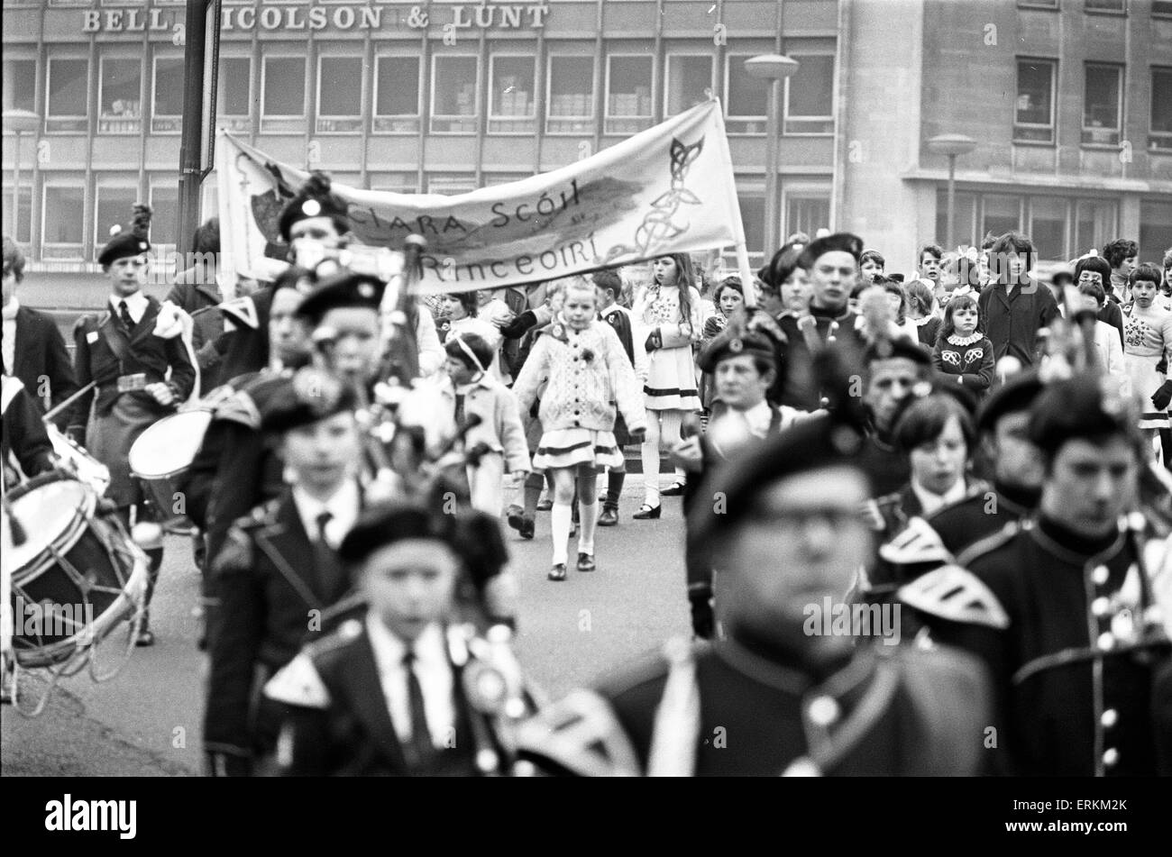 St Patrick's Day Mars, Birmingham, 16 mars 1969. Banque D'Images