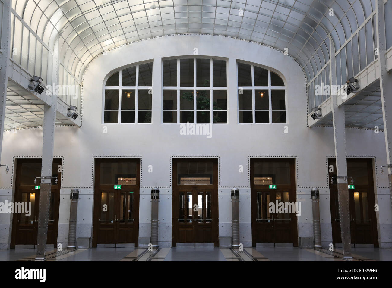 Hall. Bureau Postal Savings Bank Building par Otto Wagner, Vienne, Autriche, Europe Banque D'Images