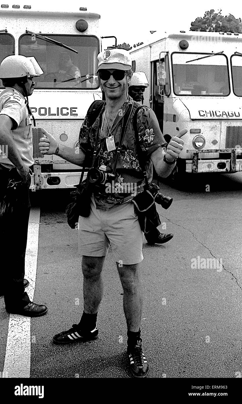 Chicago, Illinois 6-28-1986 Nouvelles médias photographe au KKK rally dans Marquette Park Banque D'Images