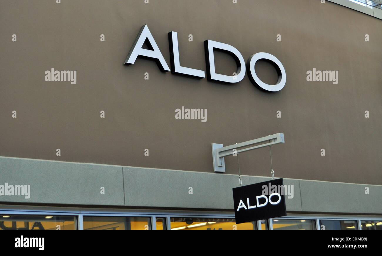 Aldo store front Banque de photographies et d images a haute resolution Alamy