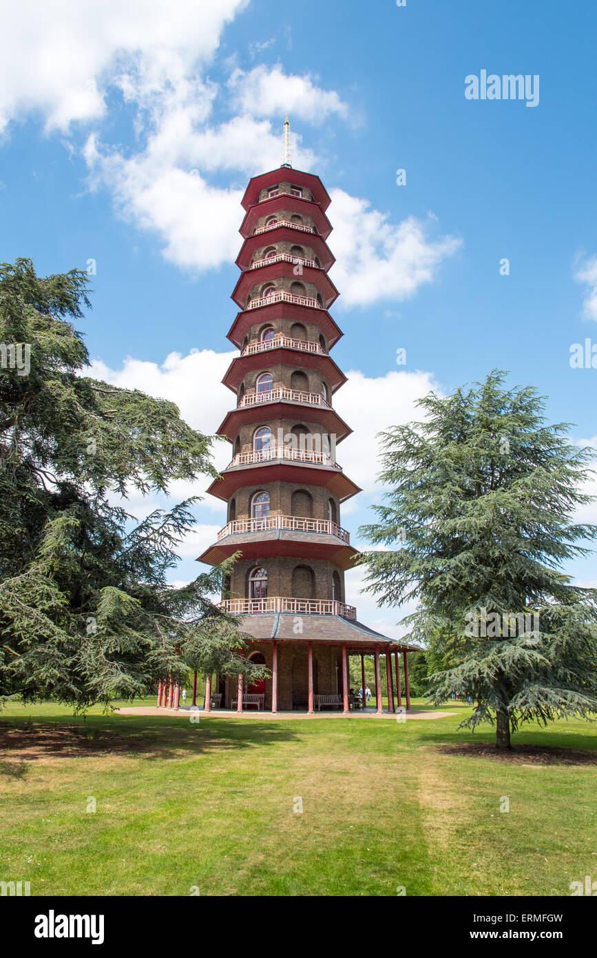 La Pagode japonaise à Kew, Londres Banque D'Images