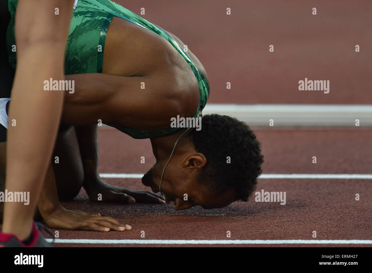 Rome, Italie. 04 Juin, 2015. Ligue de diamant de l'IAAF Golden Gala de Rome. Mohamed Aman (ETH) célèbre sa victoire dans le 800 m : Action Crédit Plus Sport/Alamy Live News Banque D'Images