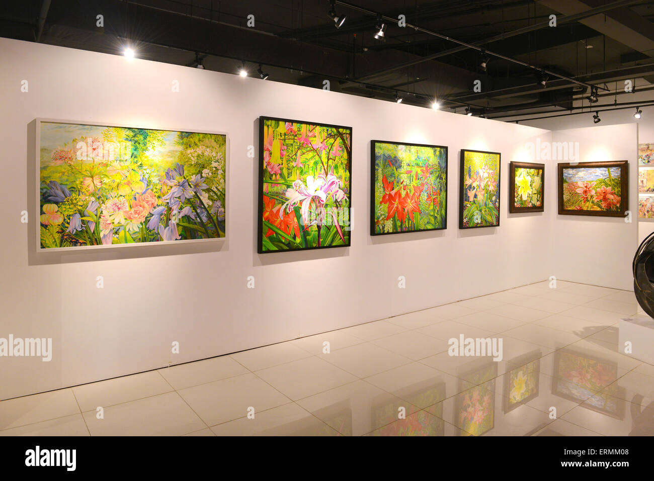 BANGKOK - 28 novembre : Exposition d'art contemporain thaïlandais le 28 novembre, 2014 à Hof Art Gallery, Bangkok, Thaïlande. Banque D'Images