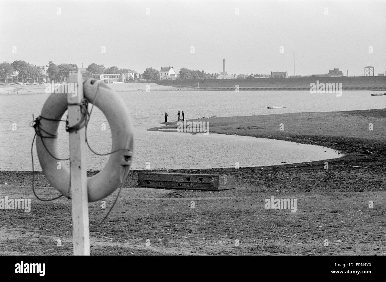 Séché dans le réservoir d'Edgbaston Birmingham au cours de la canicule de l'été 1976. 9 août 1976. Banque D'Images