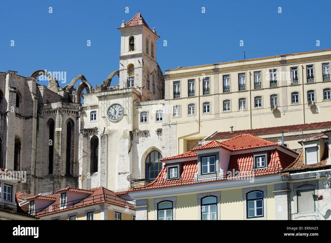 Vestiges de la toiture du couvent do Carmo à Lisbonne, Portugal Banque D'Images