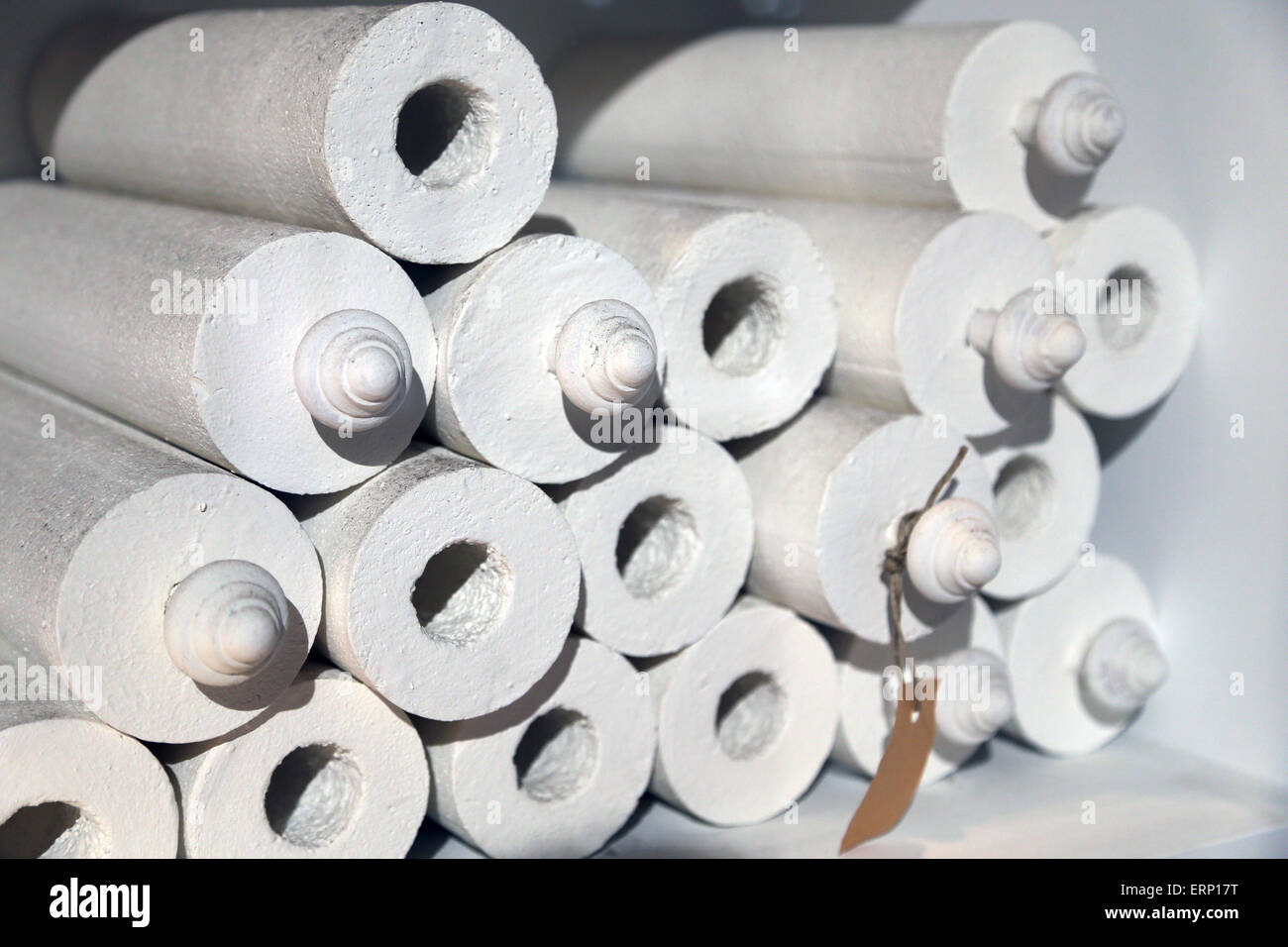 Époque Romaine. Ancient scrolls. réplique. Défilement romain placard. Romains les bibliothèques. Rome. L'Italie. Banque D'Images