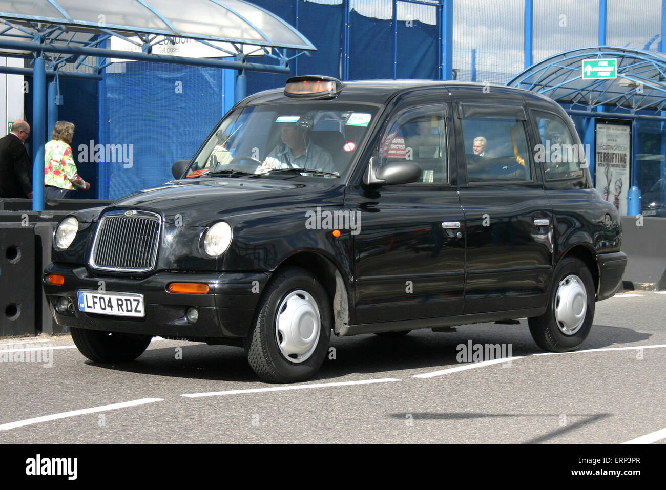 London taxi cab noir Banque D'Images