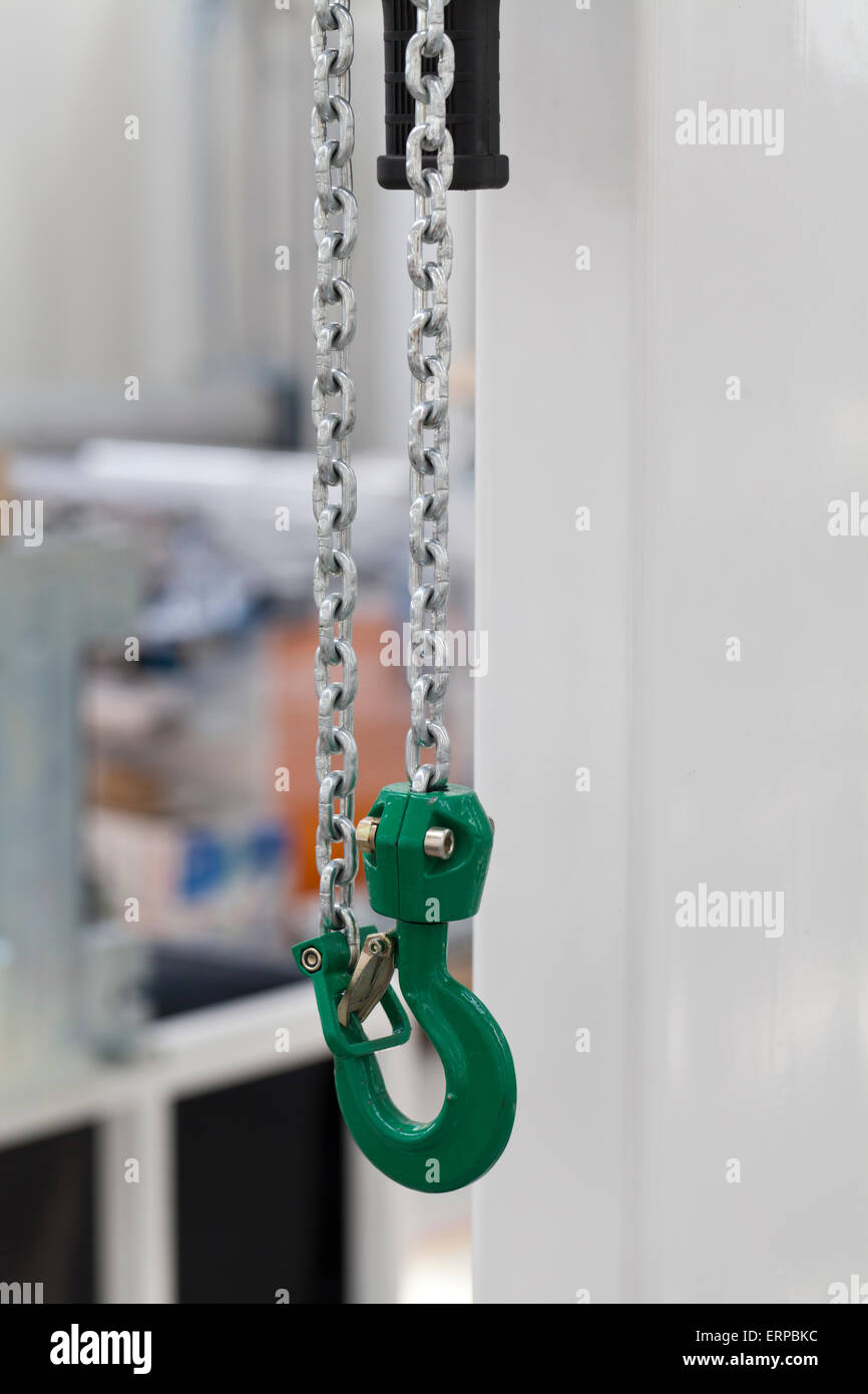 Grue d'une chaîne en métal Banque D'Images